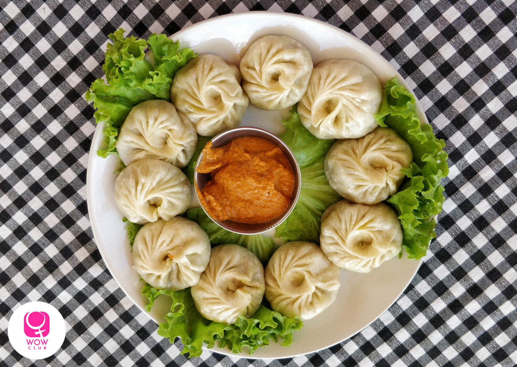 Momos